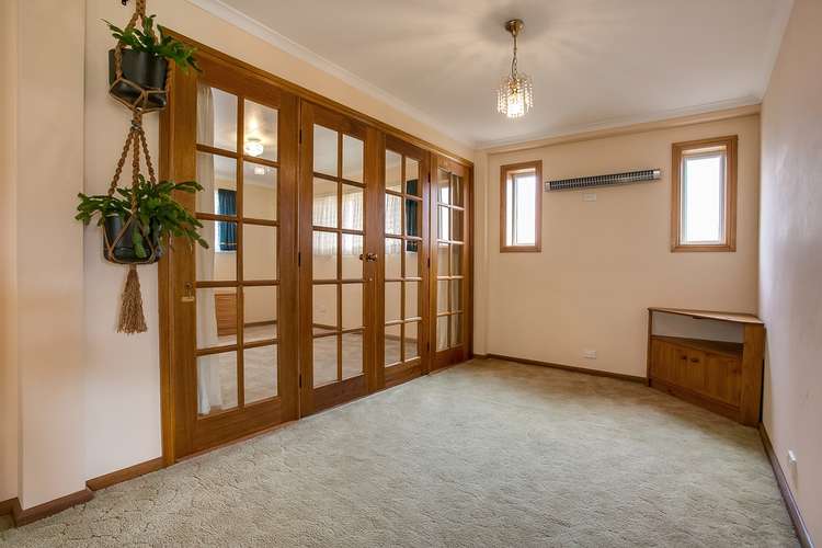 Sixth view of Homely house listing, 29 Phelps Crescent, Bradbury NSW 2560