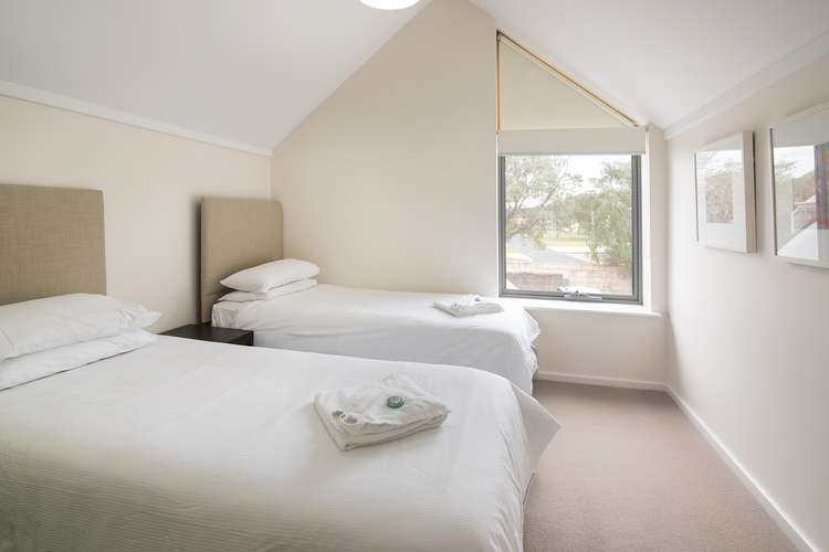 Fifth view of Homely unit listing, Unit 71, 12 Little Colin Street, Broadwater WA 6280