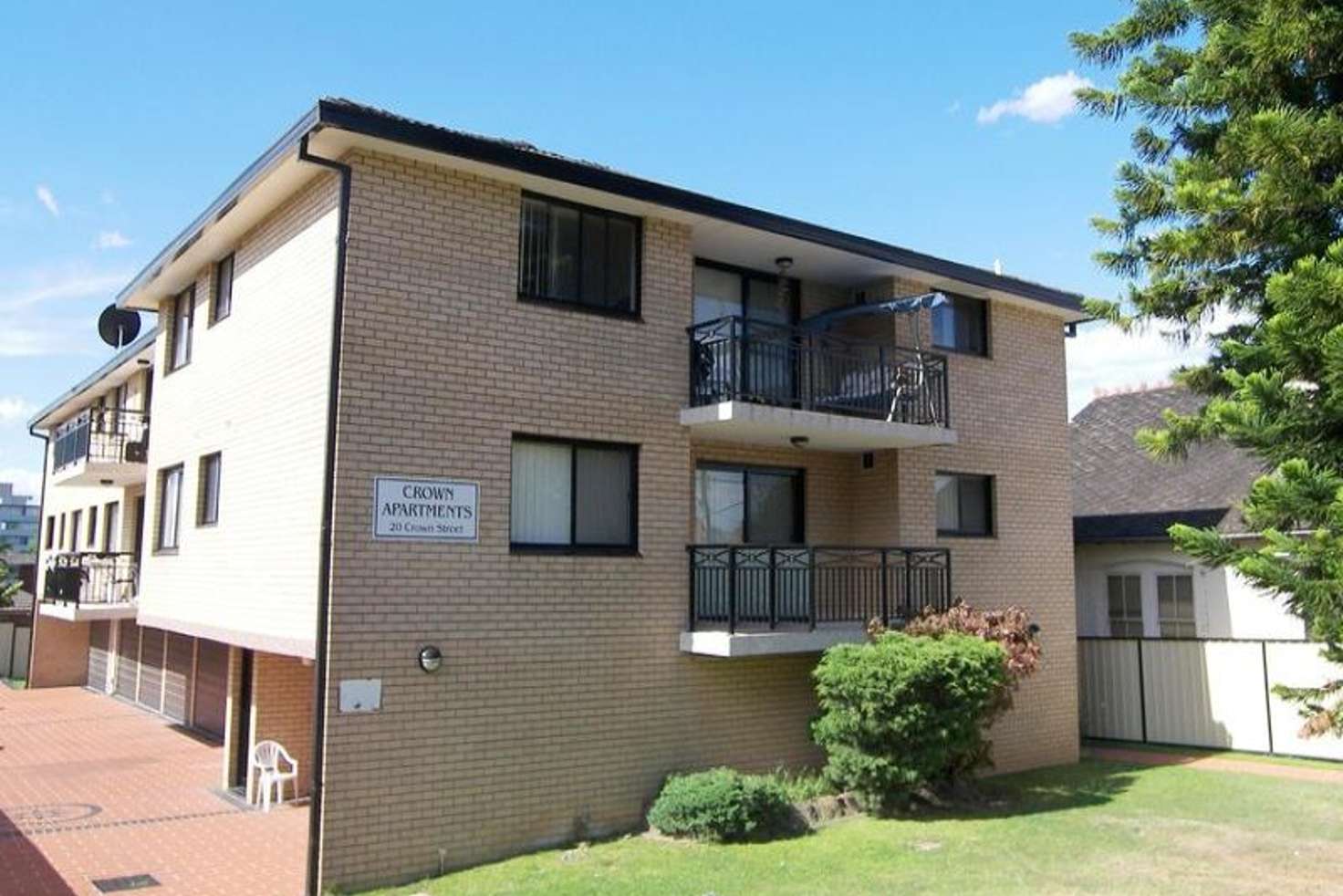 Main view of Homely unit listing, 20 Crown Street, Harris Park NSW 2150