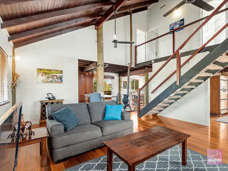 5 Roland Court, Peak Crossing QLD 4306
