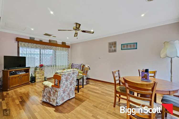 Fourth view of Homely house listing, 10 Berberis Place, Hoppers Crossing VIC 3029
