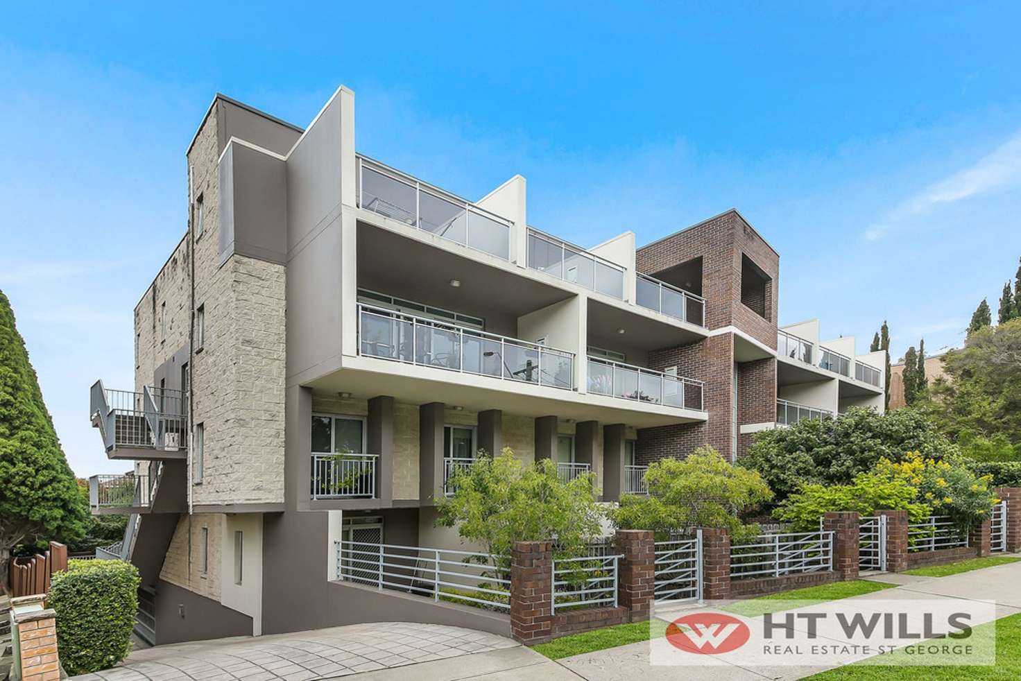 Main view of Homely unit listing, 13/384a-388 Railway Parade, Carlton NSW 2218