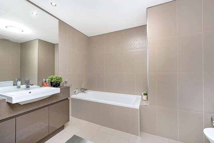 Fourth view of Homely apartment listing, 21/42-48 Waverley Street, Bondi Junction NSW 2022