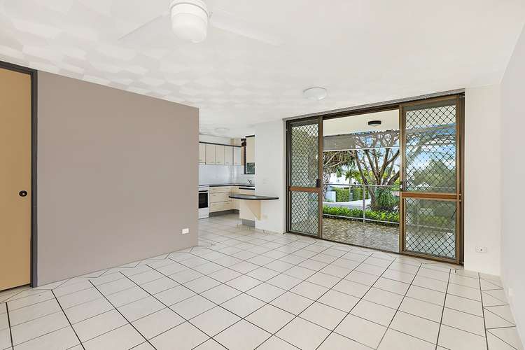 Fifth view of Homely unit listing, 2/10 Janet Street, Alexandra Headland QLD 4572