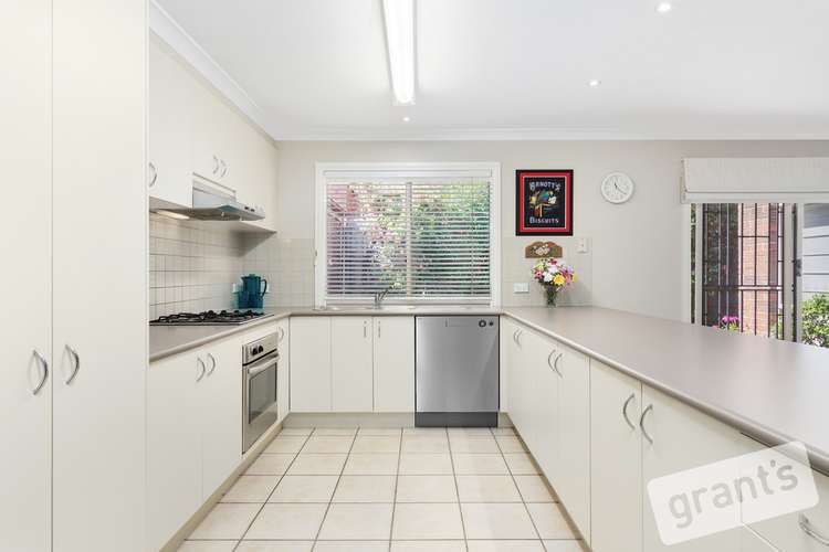 Sixth view of Homely house listing, 2 Northview Court, Beaconsfield VIC 3807