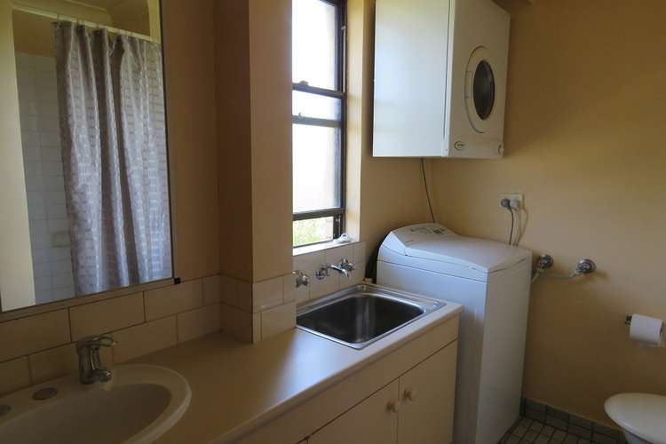Third view of Homely apartment listing, 23 / 611 Kiewa Street, Albury NSW 2640