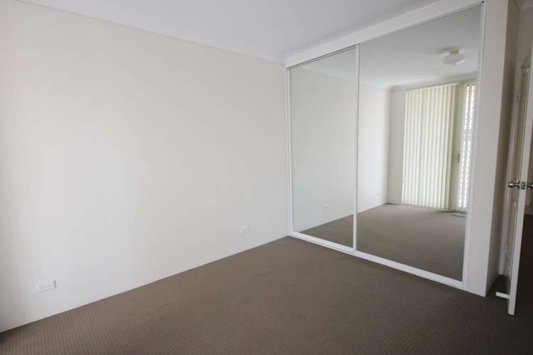 Fifth view of Homely unit listing, 3/15 Regent Street, Kogarah NSW 2217
