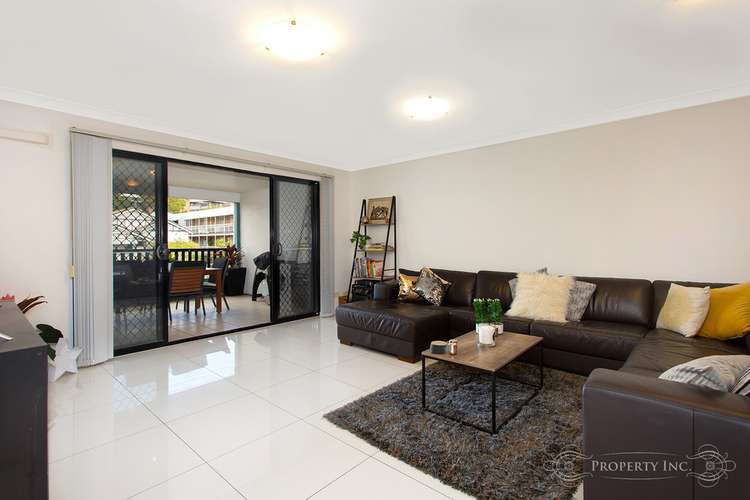 Main view of Homely unit listing, 5/43 Rialto Street, Coorparoo QLD 4151