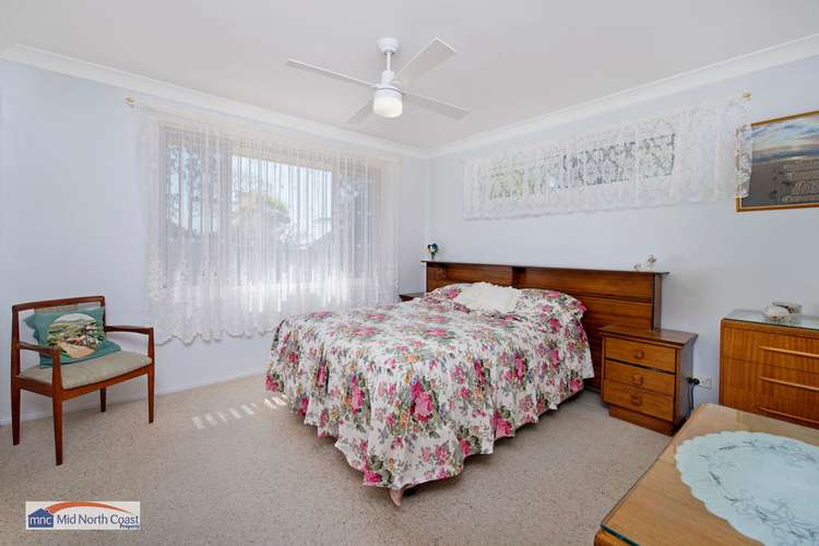 Third view of Homely villa listing, 2/32 Blackbutt Crescent, Laurieton NSW 2443