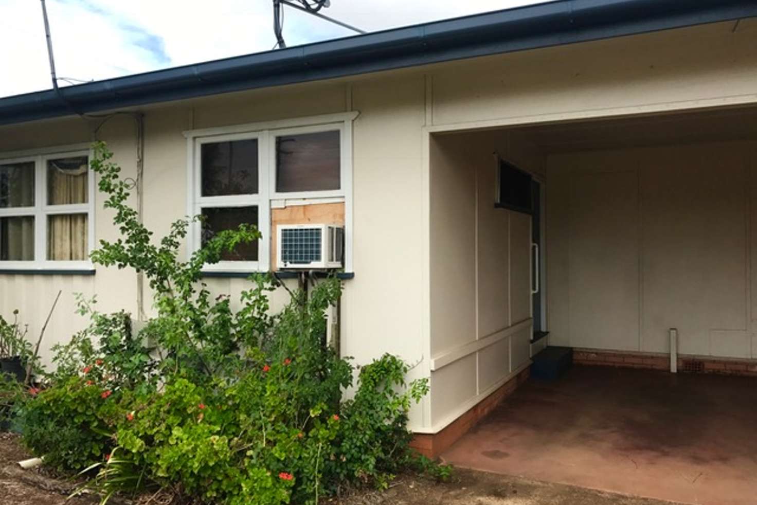 Main view of Homely unit listing, 2/10 River Road, Kingaroy QLD 4610