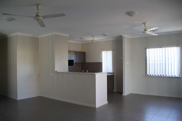 Fourth view of Homely house listing, 6/13 Calliance Way, Baynton WA 6714