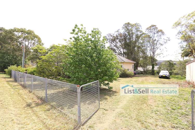 Second view of Homely house listing, 25 Waratah Crescent, Macquarie Fields NSW 2564