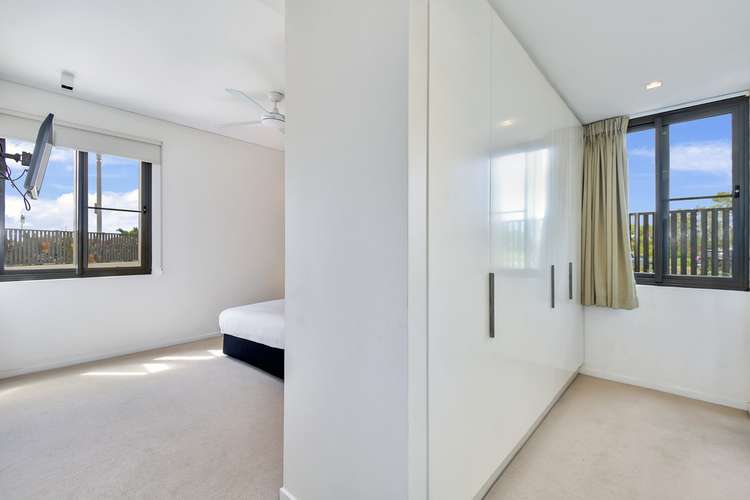 Fifth view of Homely apartment listing, 5008/5 Anchorage Court, Darwin City NT 800