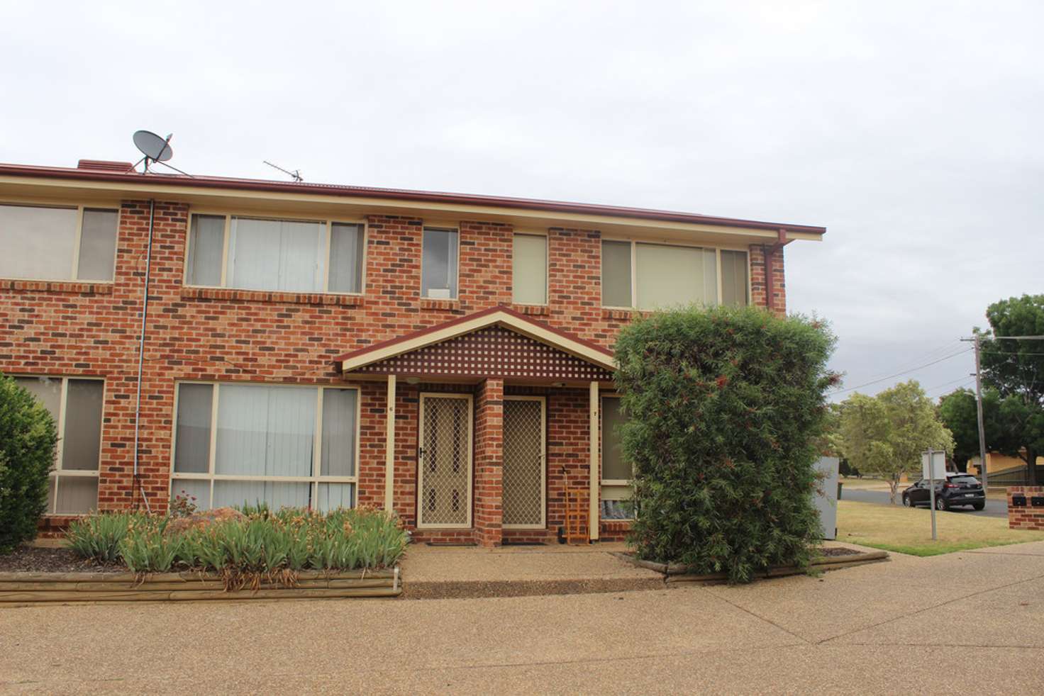 Main view of Homely villa listing, 6/14 Wewak Street, Ashmont NSW 2650