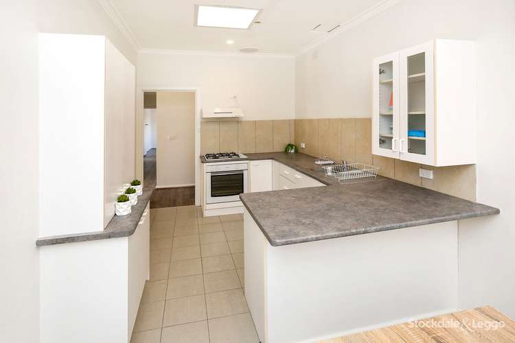 Main view of Homely house listing, Room 10 /35 Bradshaw St, Kingsbury VIC 3083