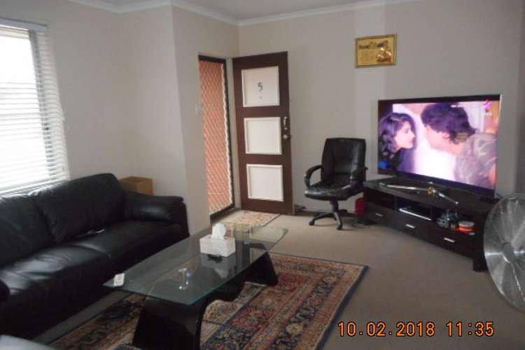 Third view of Homely unit listing, 5/5 Ogden Street, Glenroy VIC 3046