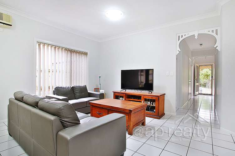 Second view of Homely house listing, 32 Regents Circuit, Forest Lake QLD 4078