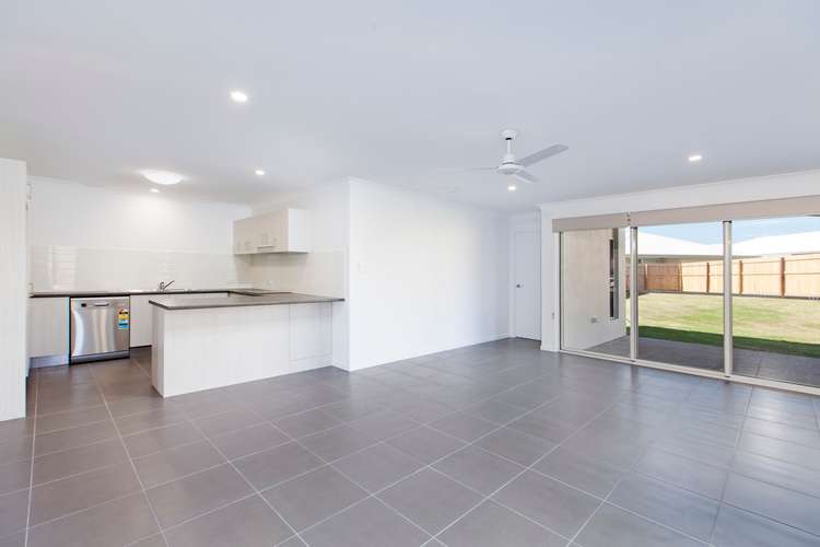 Second view of Homely semiDetached listing, 1/7 Speargrass Crt, Beerwah QLD 4519
