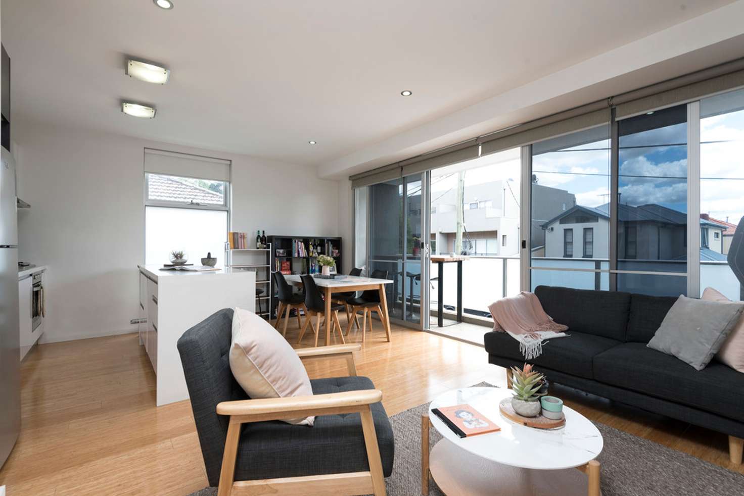 Main view of Homely apartment listing, 2/6 Sturt Street, Essendon VIC 3040