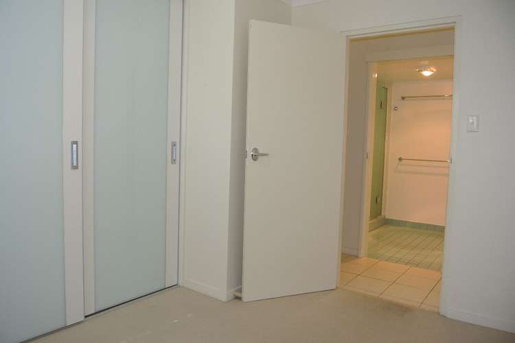 Fourth view of Homely unit listing, 3/15 Jones Street, Highgate Hill QLD 4101