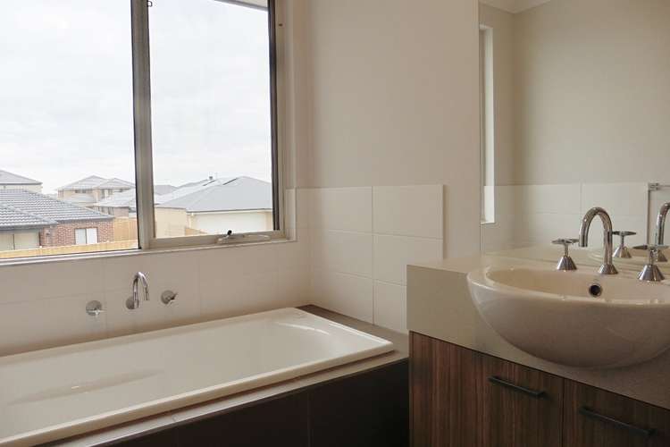 Fifth view of Homely house listing, 21 Roskopp Avenue, Clyde North VIC 3978