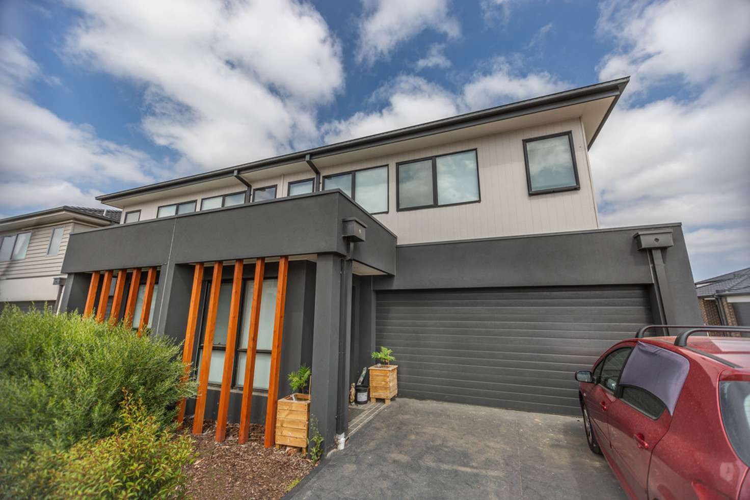 Main view of Homely townhouse listing, 2 Llano Circuit, Berwick VIC 3806