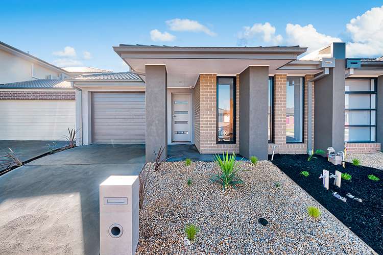 Main view of Homely house listing, 15 Swallowtail Avenue, Clyde North VIC 3978
