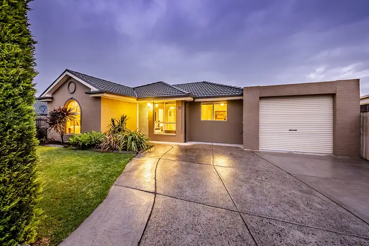 25 Genista Road, Cranbourne West VIC 3977