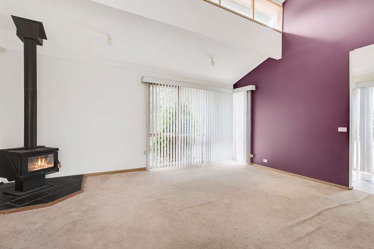 Fifth view of Homely house listing, 8 Nimrod Rise, Chelsea Heights VIC 3196