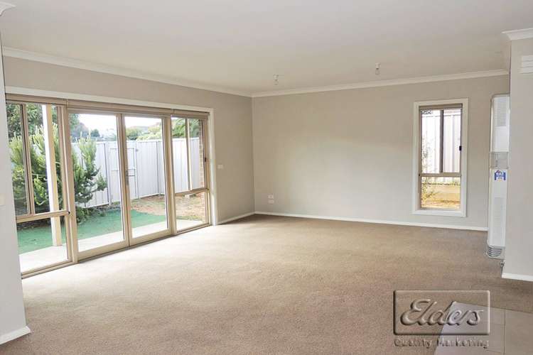 Second view of Homely unit listing, 4/8 Glencoe Street, Kennington VIC 3550