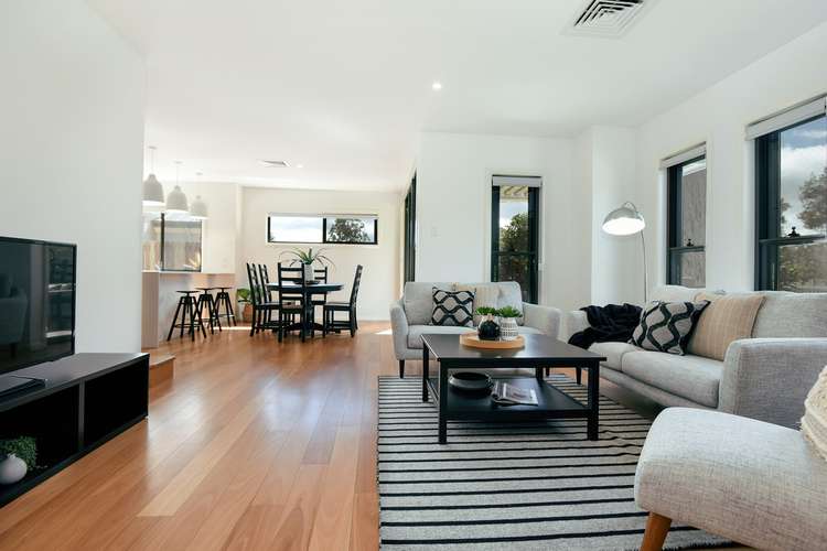 Fifth view of Homely unit listing, 1/223A Mackenzie Street, Centenary Heights QLD 4350