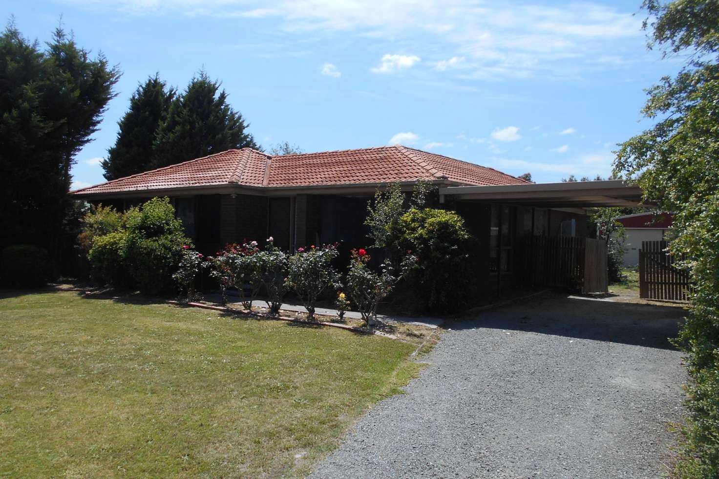 Main view of Homely house listing, 1 MERTON COURT, Endeavour Hills VIC 3802