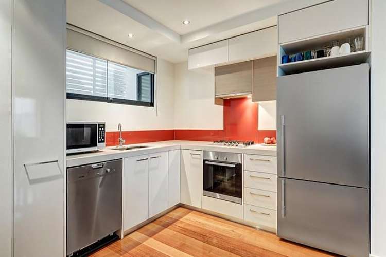 Third view of Homely apartment listing, 9/421 Tooronga Road, Hawthorn East VIC 3123