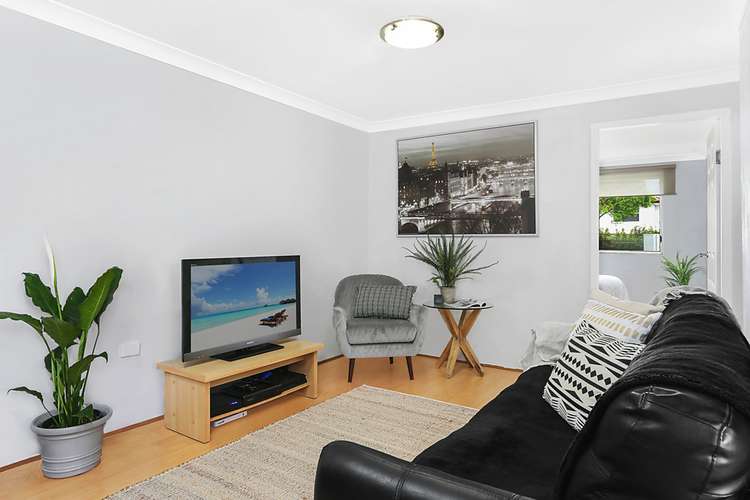 Main view of Homely unit listing, 1/30 The Avenue, Corrimal NSW 2518