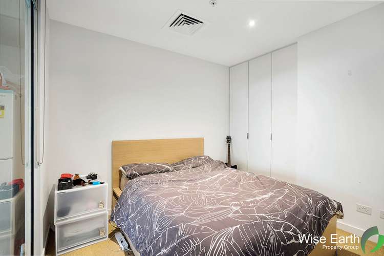 Fourth view of Homely apartment listing, 1003/555 Swanston Street, Carlton VIC 3053