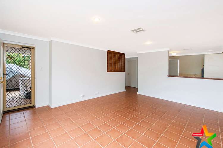 Fourth view of Homely villa listing, 1/10 East Street, Guildford WA 6055