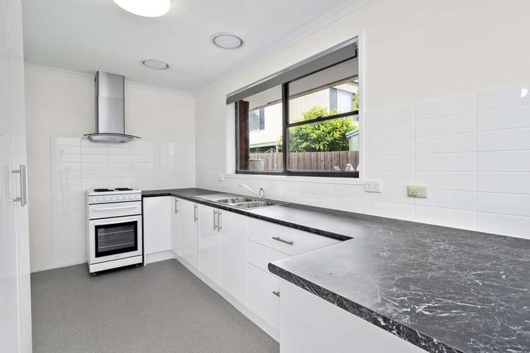 Fifth view of Homely house listing, 2 6 COORABONG AVENUE, Rosebud VIC 3939