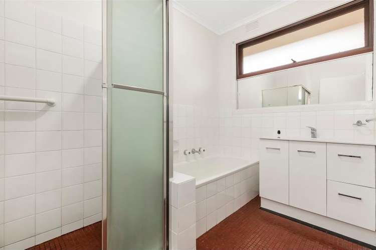 Fifth view of Homely house listing, 58 Cambridge Drive, Glen Waverley VIC 3150