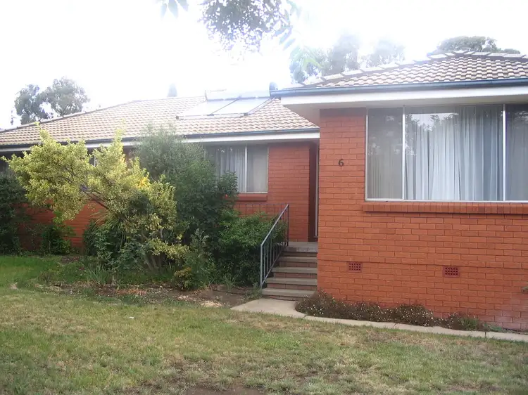 6 Hoadley Street