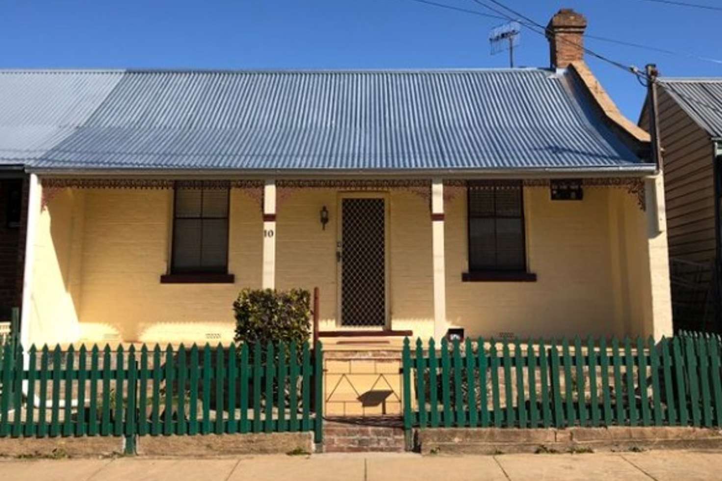 Main view of Homely house listing, 10 Australia Street, Goulburn NSW 2580