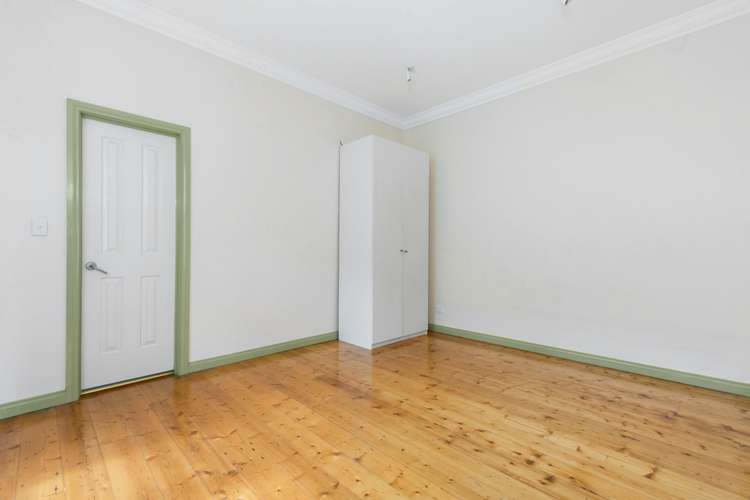 Second view of Homely unit listing, 4/4 Wiseman Street, Hawthorn East VIC 3123