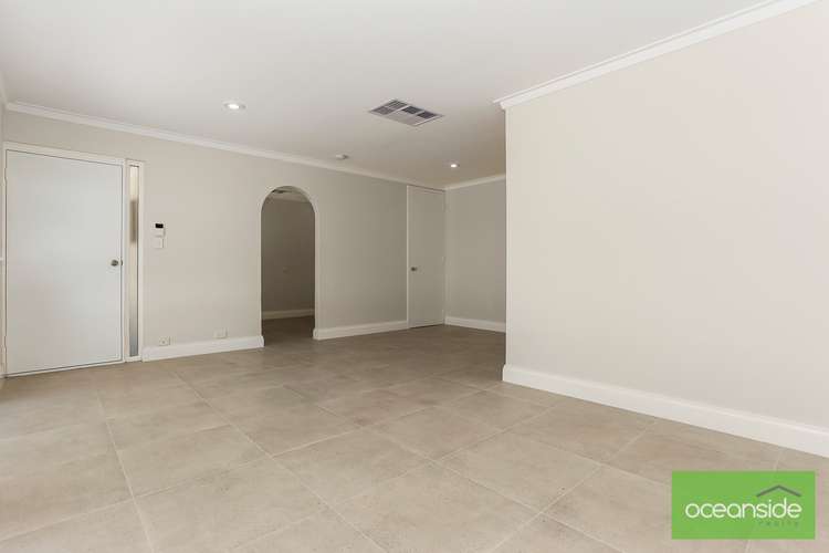 Fifth view of Homely house listing, 15 Cordova Court, Craigie WA 6025
