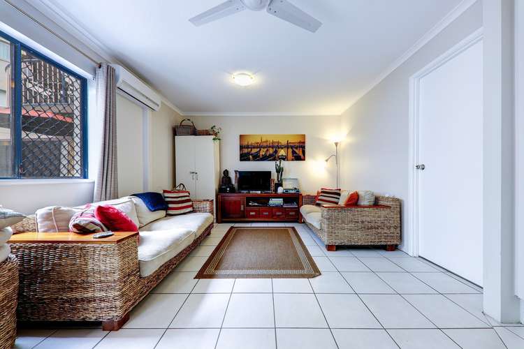 Fifth view of Homely unit listing, 2/66 Lower Gay Tce, Caloundra QLD 4551