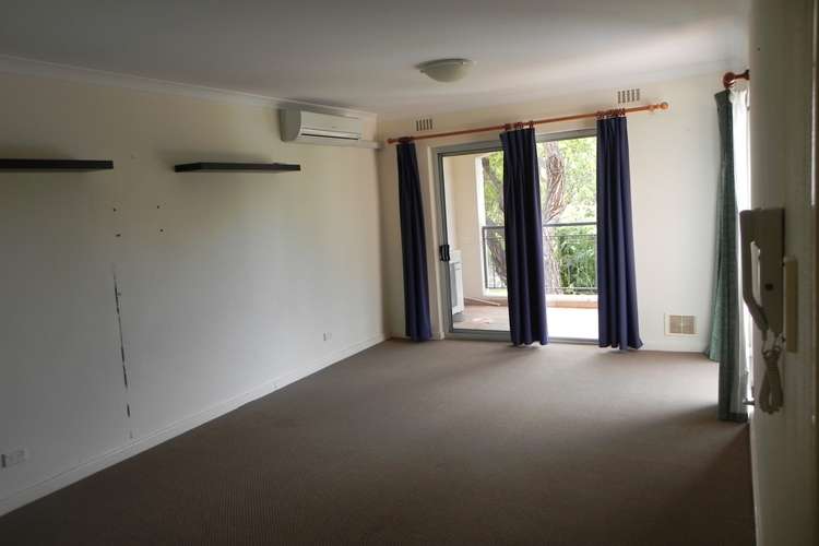 Fifth view of Homely apartment listing, 10/5 Doherty Road, Coolbellup WA 6163