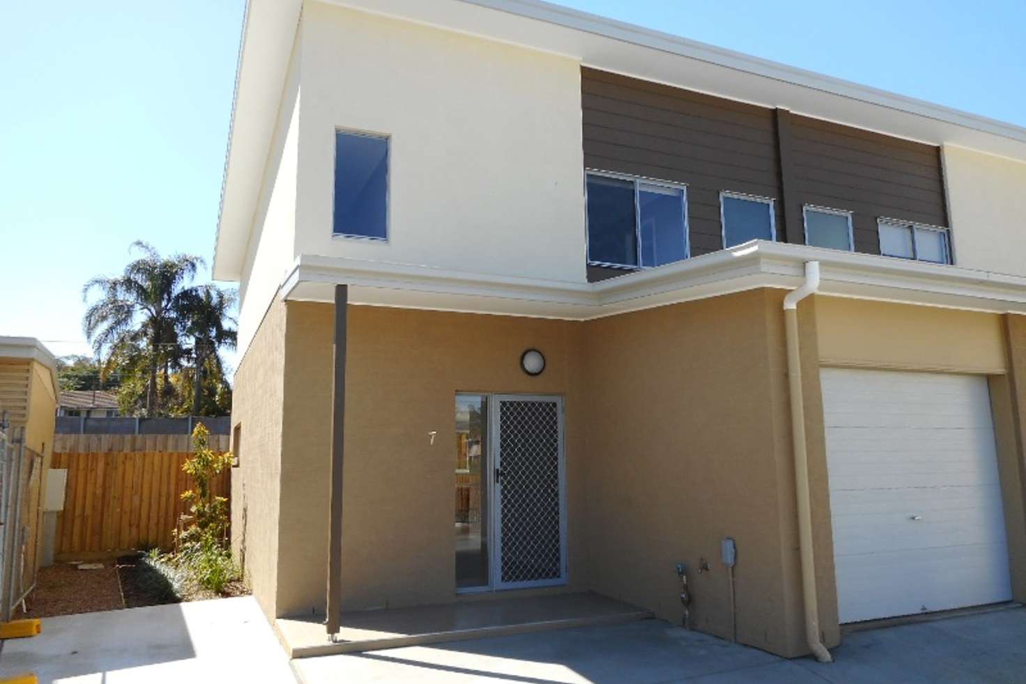 Main view of Homely townhouse listing, 7/8 East Street, Kingston QLD 4114