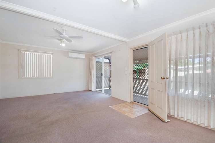 Third view of Homely house listing, 27 Willow Tree Avenue, Kanahooka NSW 2530