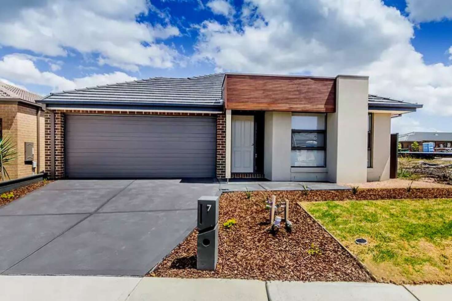 Main view of Homely house listing, 7 Almondbank Road, Cranbourne East VIC 3977
