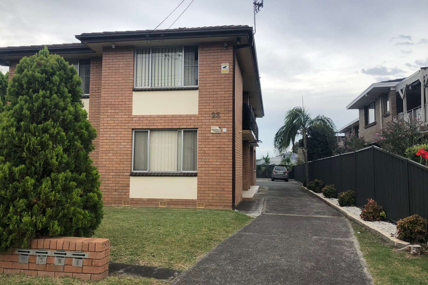 Main view of Homely unit listing, 2/23 Rann Street, Fairy Meadow NSW 2519
