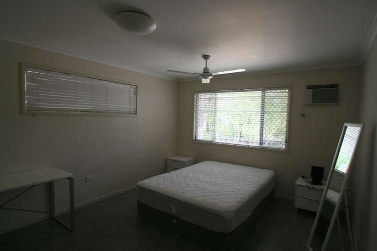 Fifth view of Homely unit listing, 2/1 Creek Street, Emerald QLD 4720