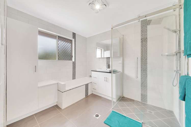 Seventh view of Homely house listing, 7 Alexandra Close, Clinton QLD 4680